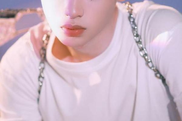 黄明昊未来妻子星座运势