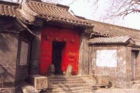 外八字墙