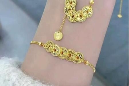 风水女人戴什么招财最灵验手链还是项链